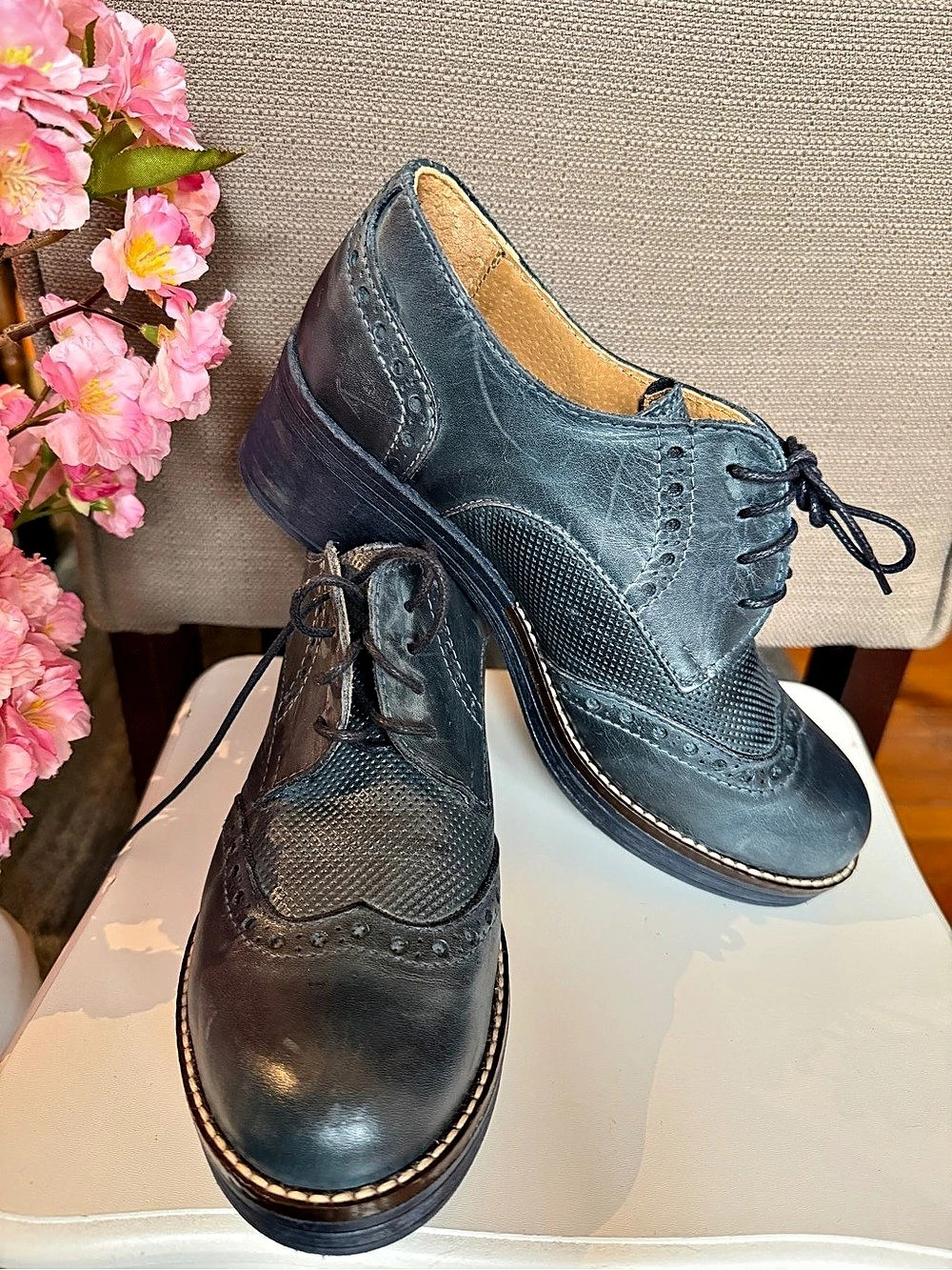 Fattore Made in Italy Leather Wingtip Brogue Block Heel Shoes Size 38 (US 7.5)
